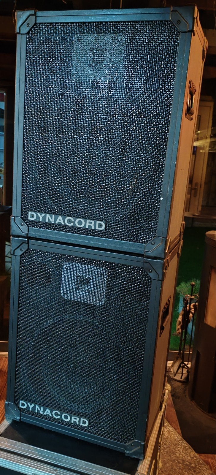 Foto 9 van Dynacord FE 15:2 Professionele Luidspreker (400W RMS)