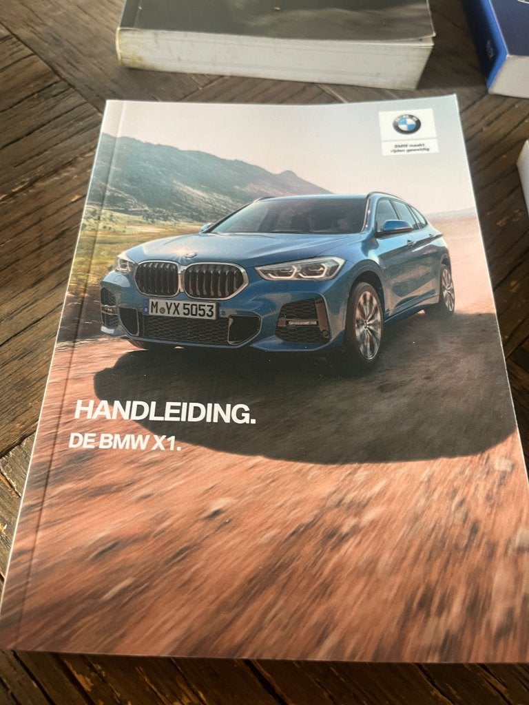 Originele BMW X1 serie F38 handleiding Nederlands, Auto diversen, Handleidingen en Instructieboekjes, Verzenden