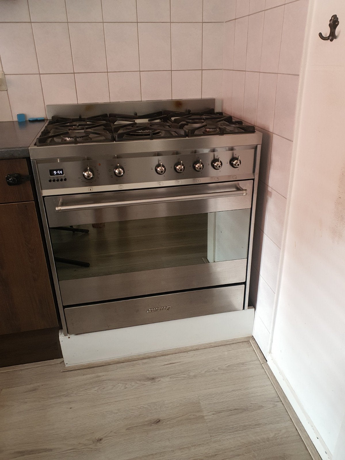 Smeg Gasfornuis 80cm met 5 Pitten en Wokbrander en oven, Ophalen, Gebruikt, 60 cm of meer, Gas