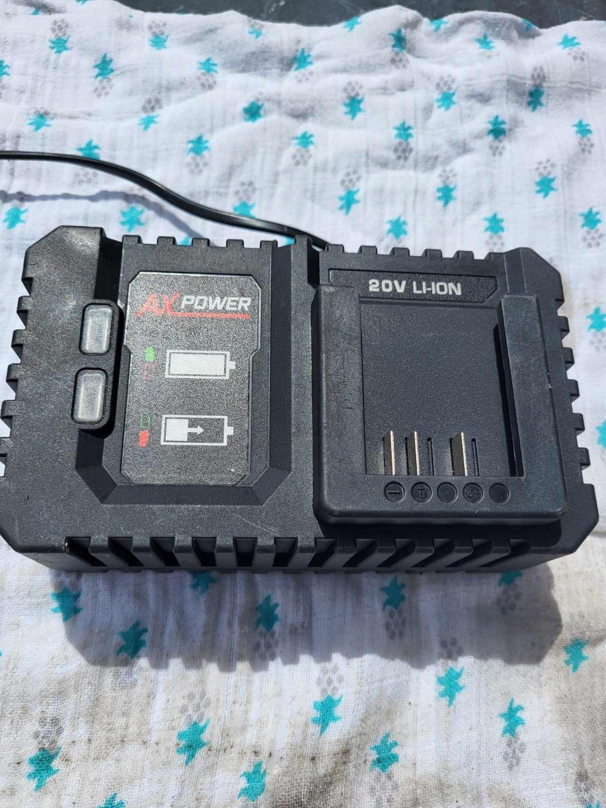 AX Power CDA1175 Oplader voor 20V Li-ion Accu's, Ophalen of Verzenden, Gebruikt
