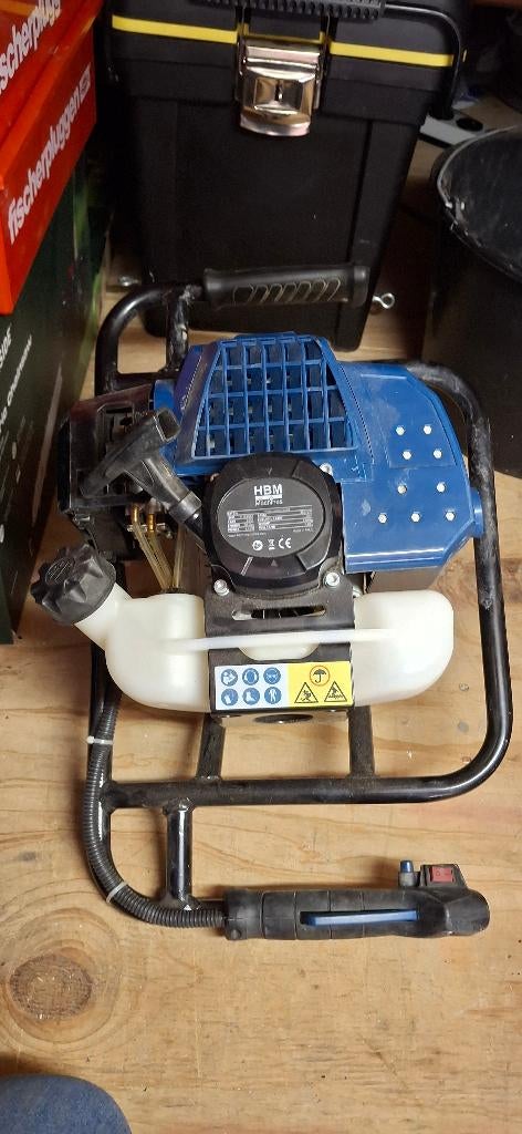 HBM Benzine Grondboor, Ophalen, Zo goed als nieuw, Grondboor, HBM Machines