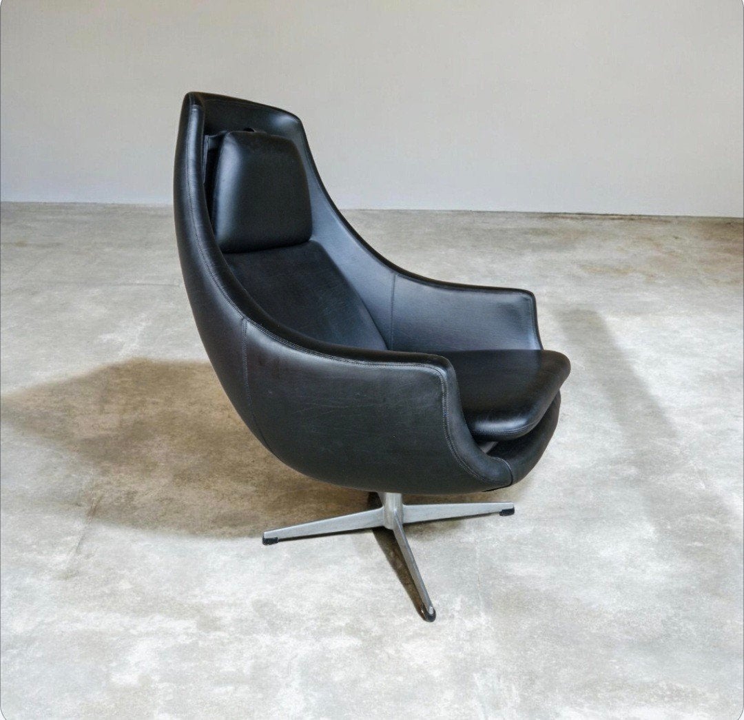 sixties zwarte draaifauteuil skai swivel vintage fauteuil, Huis en Inrichting, Kolibrivintagehal@gmail.com, Gebruikt, Aaldertgeertsstraat 43 Olst