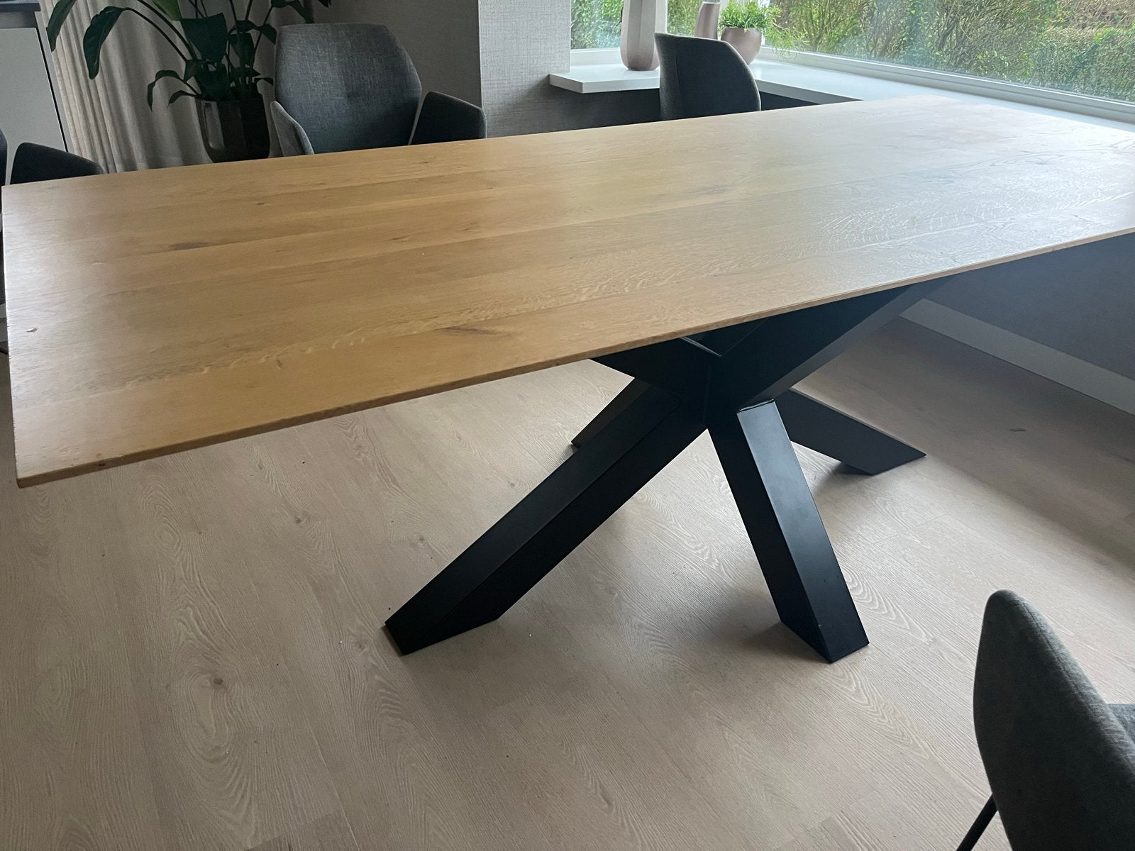 Houten eettafel met stalen kruispoot - 220x100 cm, Huis en Inrichting, Gebruikt, 100 tot 150 cm, 200 cm of meer, Ophalen of Verzenden