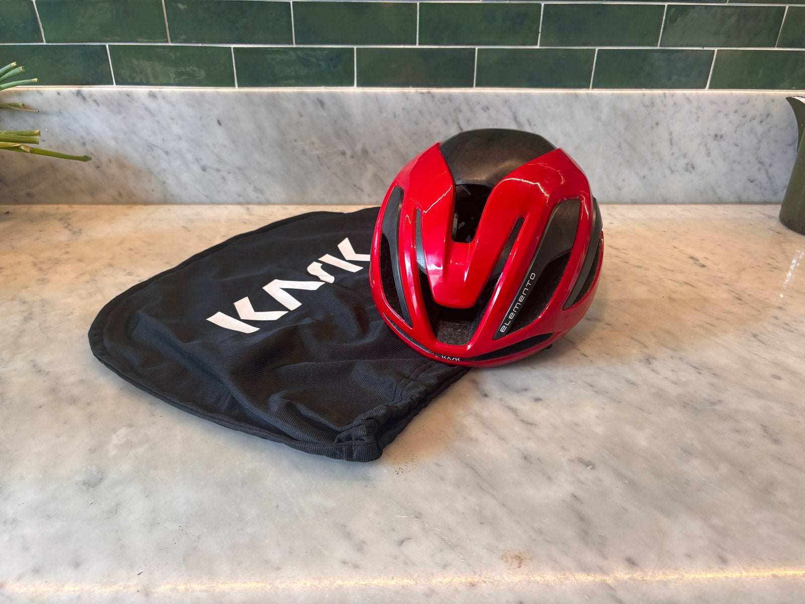Kask Elemento Fietshelm - Rood - Maat M (52-58 cm), Fietsen en Brommers, Ophalen of Verzenden, Zo goed als nieuw, M, Heer of Dame