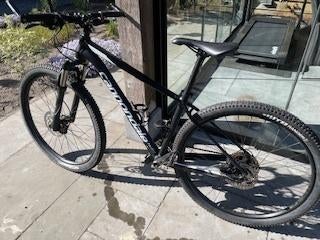 MTB cannondale m29 trail 3, 28 inch, Gebruikt, Vering, Meer dan 20 versnellingen