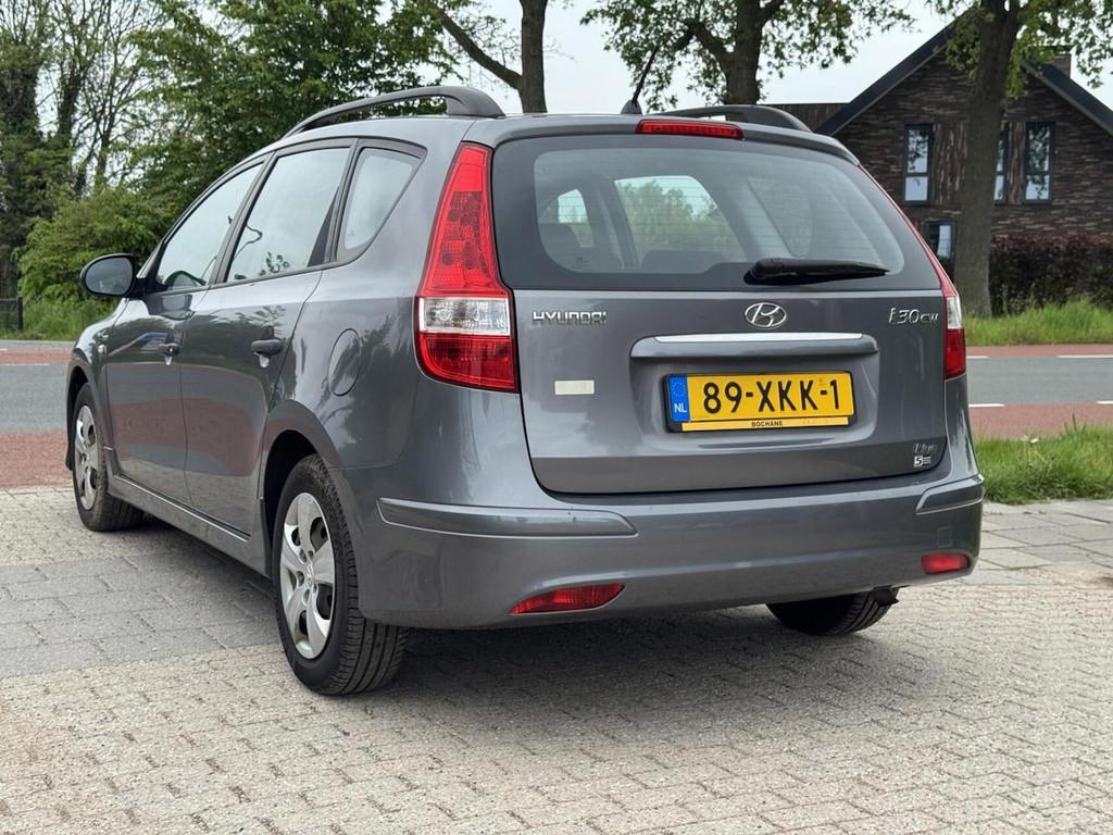 Hyundai i30 CW 1.4i i-Drive Cool EXPORT OF HANDEL, Voorwielaandrijving, Euro 5, Gebruikt, 4 cilinders