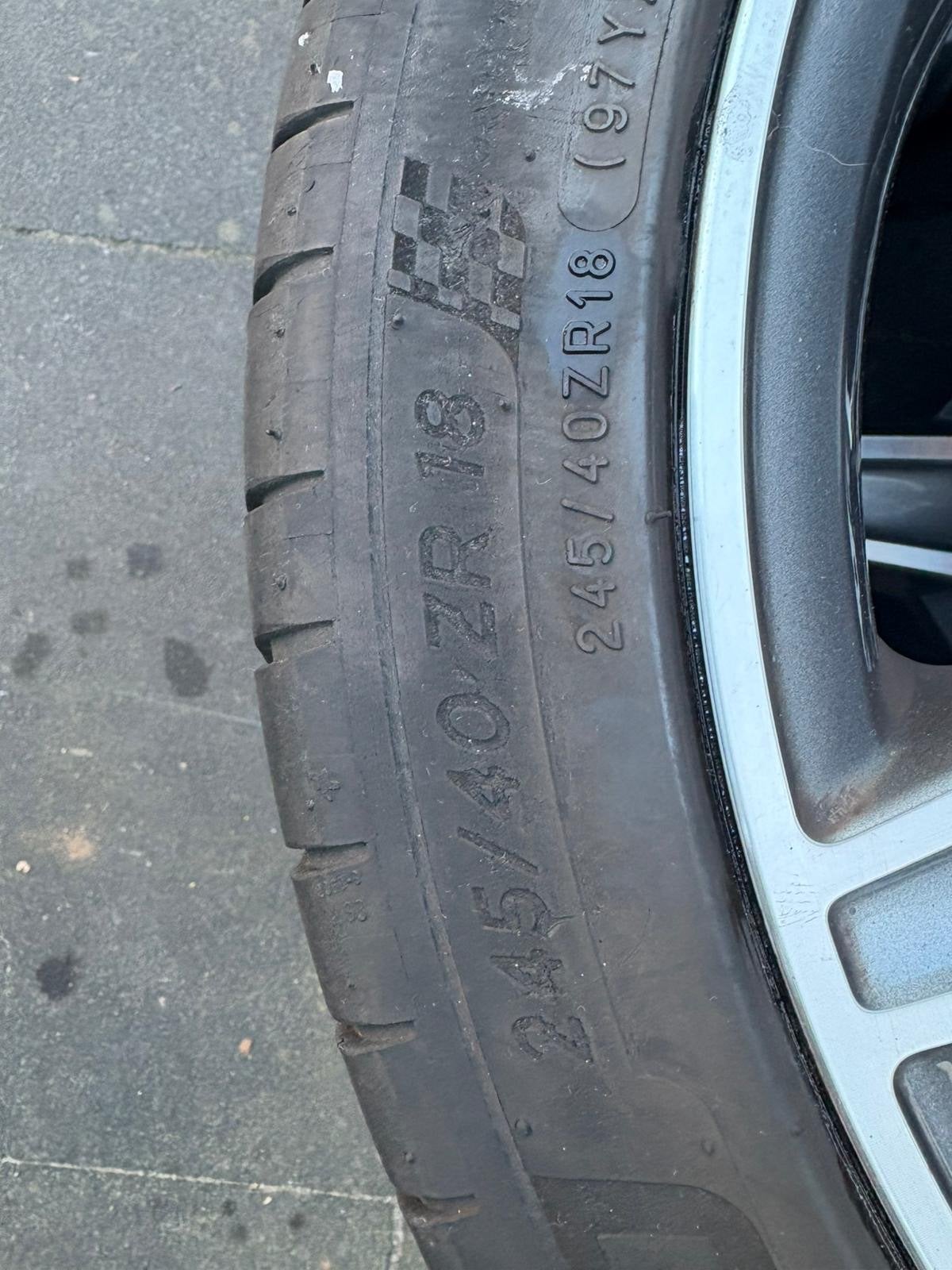 Mercedes AMG breedset velgen met banden 18 inch, Ophalen, 18 inch, Banden en Velgen, Personenwagen