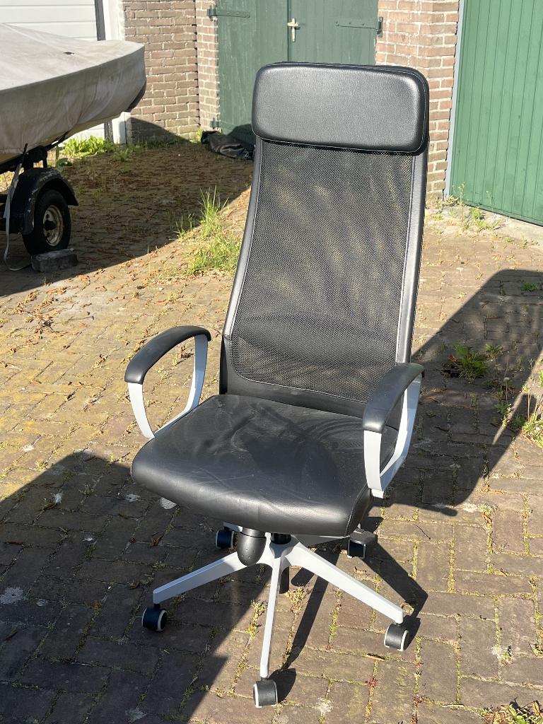 Bureau stoel, Ophalen, Zo goed als nieuw, Zwart, Balstoel