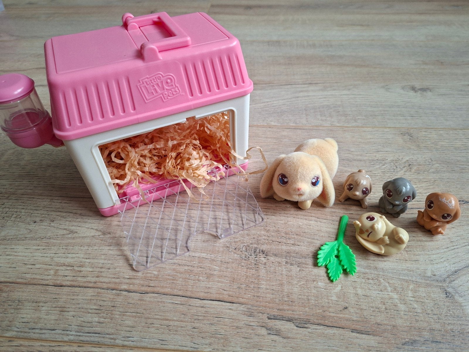Little Live Pets Konijn, Ophalen of Verzenden, Zo goed als nieuw, Meisje