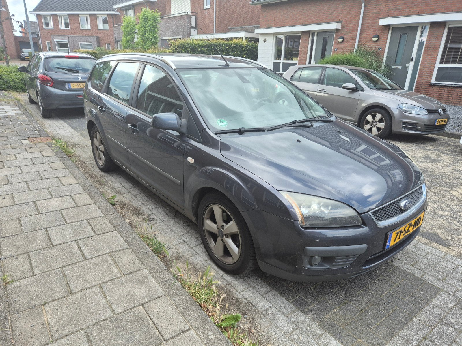 Ford Focus 1.6 74KW Wagon 2006 Grijs, Auto's, Ford, Focus, Airbags, Airconditioning, Centrale vergrendeling, Cruise Control, Elektrische buitenspiegels