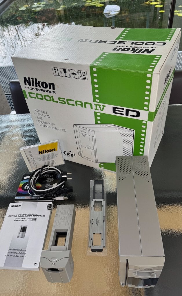 NIKON COOLSCAN IV ED / 2900 dpi / ZGAN / COMPLEET, Ophalen of Verzenden, Zo goed als nieuw
