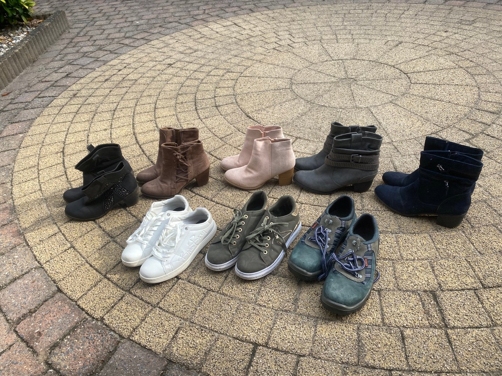 Verschillende laarsjes en schoenen maat 40/41, Ophalen, Zo goed als nieuw, Meisje, Schoentjes