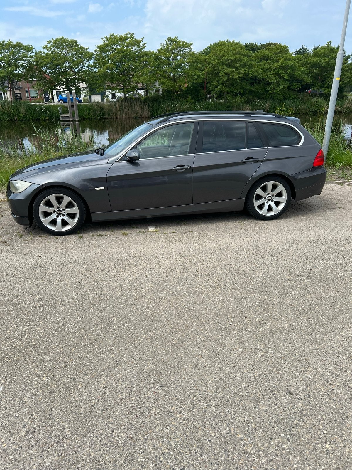 BMW 3-Serie 2.5 I 325 Touring AUT 2006 Grijs, Auto's, BMW, Automaat, Achterwielaandrijving, 2497 cc, Stationwagon