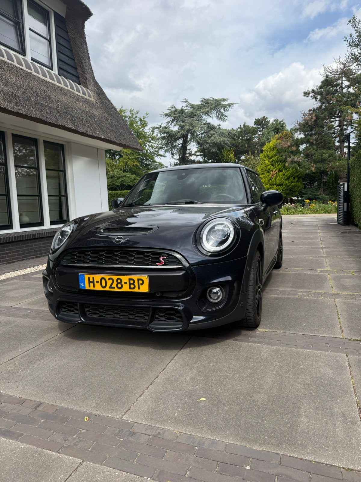 Mini Cooper S 2.0 192pk Aut JCW - 60 Edition, 1998 cc, 15 km/l, Zwart, Particulier