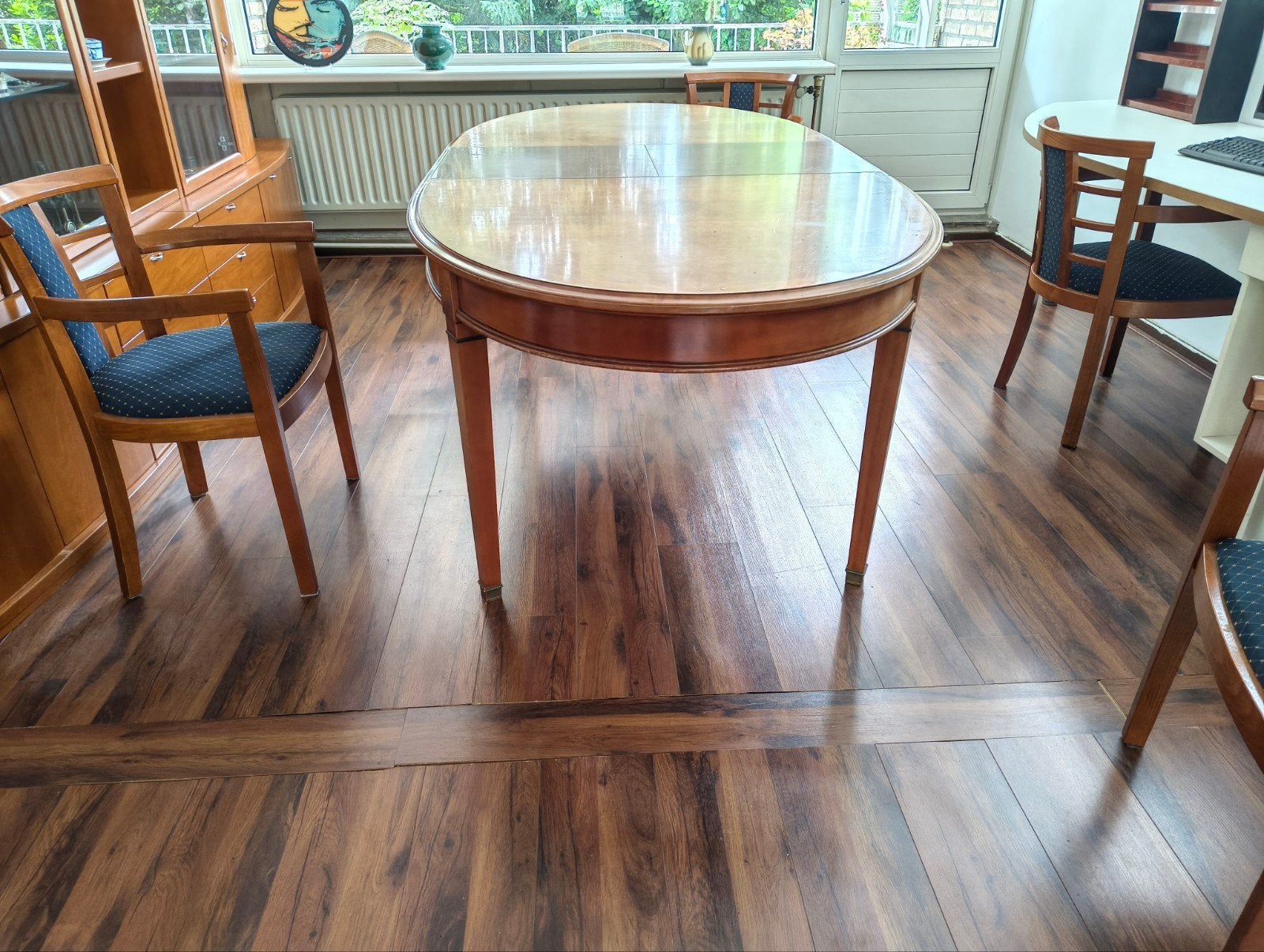 Uitschuifbare tafel, Huis en Inrichting, Ophalen, Gebruikt, 50 tot 100 cm, 150 tot 200 cm