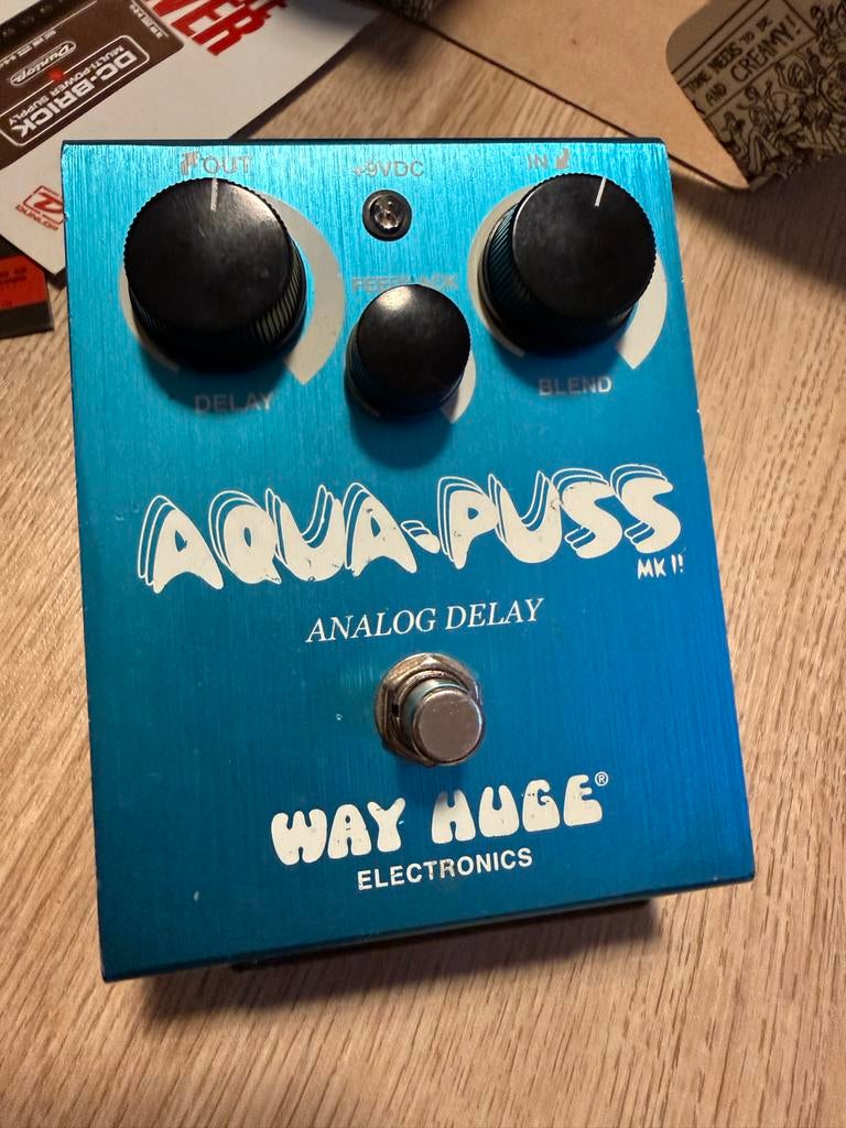 Way Huge Aqua-Puss - Analog Delay Pedaal, Muziek en Instrumenten, Effecten, Ophalen of Verzenden, Zo goed als nieuw, Delay of Echo