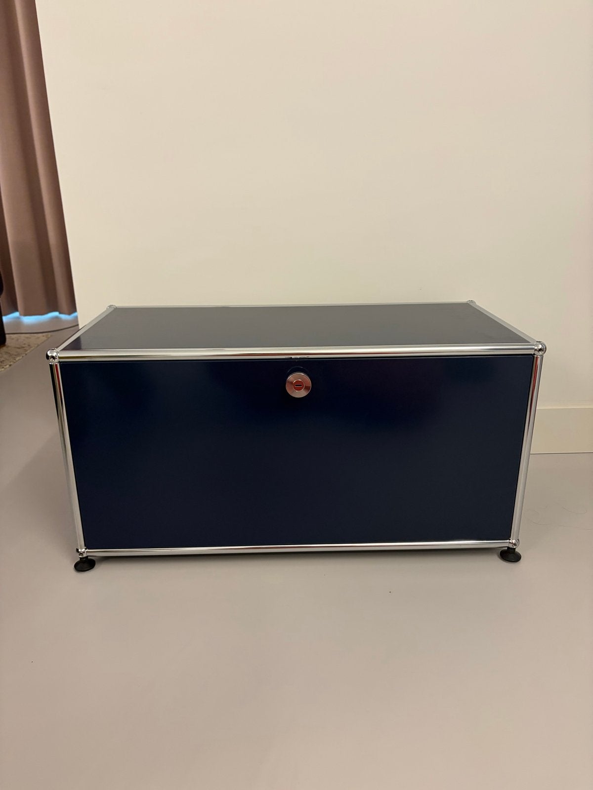 USM Haller kast, Huis en Inrichting, Zo goed als nieuw, Metaal, Met lade(s), 25 tot 50 cm