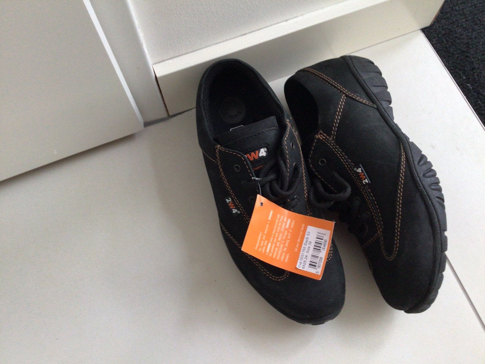 Nieuwe schoenen, Ophalen of Verzenden, Zo goed als nieuw