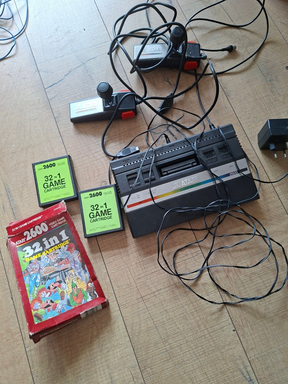 atari 2600. met 32-1  spel in 1, Spelcomputers en Games, Ophalen of Verzenden, Gebruikt, Atari 2600
