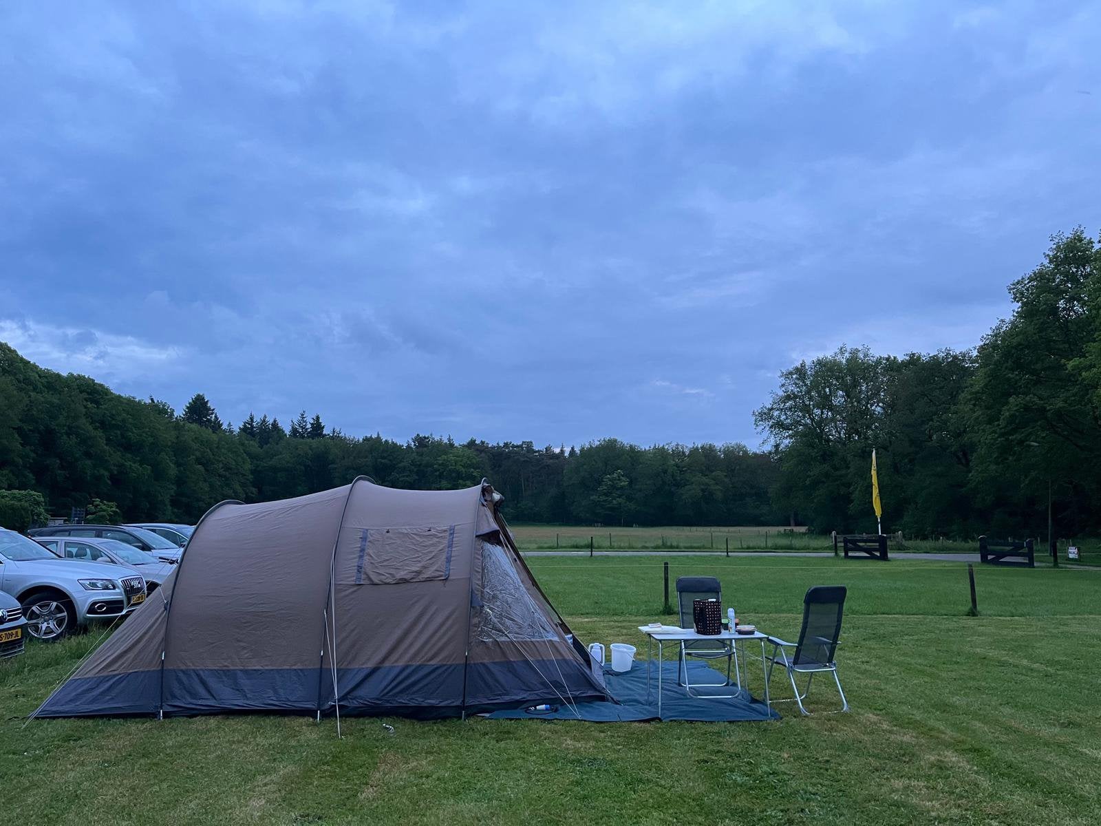 Nette 4 persoons koepeltent Wildebeast Dangare, event.luifel, Caravans en Kamperen, Ophalen of Verzenden, Gebruikt, Tot en met 4