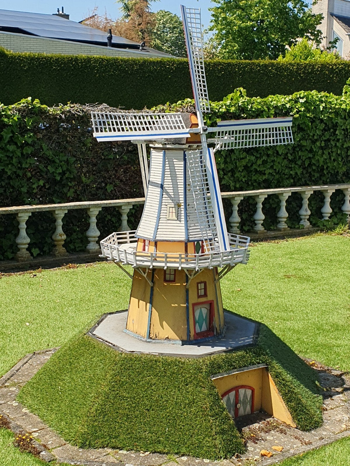 Decoratieve gedetailleerde windmolen, Ophalen, Gebruikt