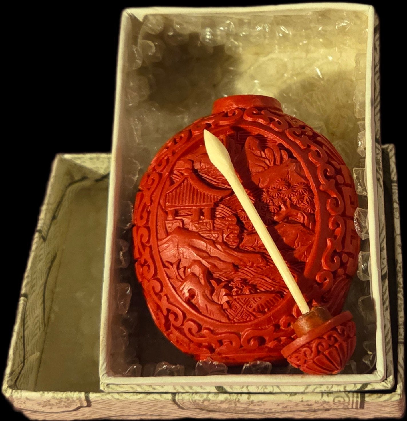 Chinees Parfumflesje, Rood Gesneden, 7x5x3 cm, Ophalen of Verzenden