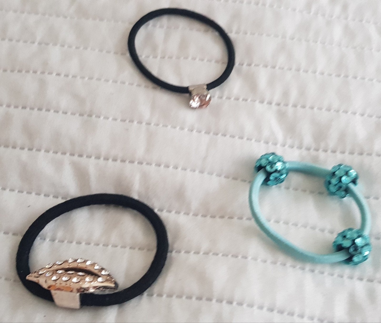 3 sier elastieken bling haarelastiek lip strass zwart blauw, Verzenden, Zo goed als nieuw