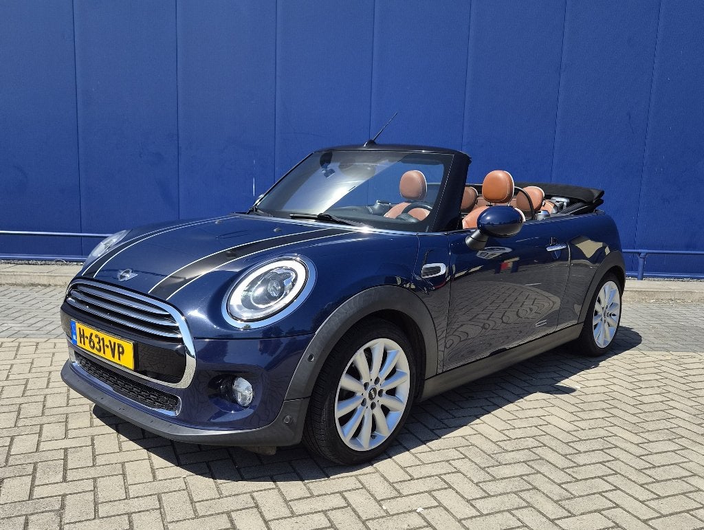 Mini Cooper Cabrio 1.5 136pk Serieus Bns, Sportstoelen, Leer, Auto's, Voorwielaandrijving, 136 pk, Euro 6, Cabriolet