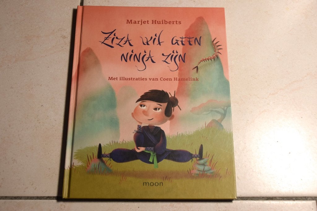 Ziza wil geen Ninja zijn / Marjet Huiberts, Ophalen of Verzenden, Zo goed als nieuw, Fictie algemeen