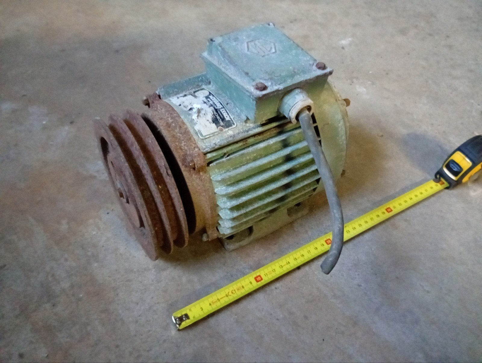 ELECTROMOTOR, Doe-het-zelf en Verbouw, Motoren, Gebruikt, Elektromotor, Ophalen of Verzenden