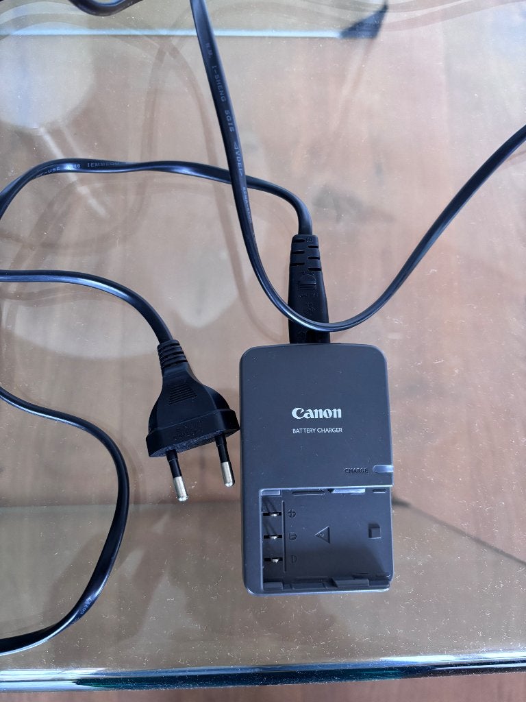 Canon CB-2LWE acculader origineel, Audio, Tv en Foto, Fotografie | Accu's en Batterijen, Ophalen, Canon