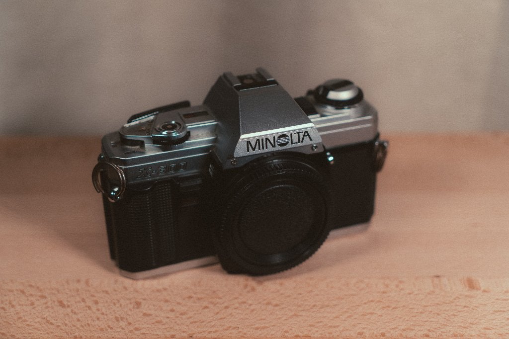 Minolta X-300 chroom, analoge spiegelreflex, MD-mount, Audio, Tv en Foto, Fotocamera's Analoog, Ophalen of Verzenden, Gebruikt