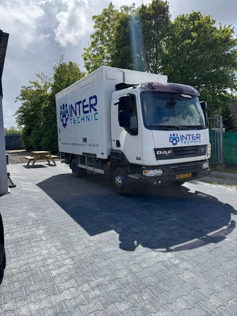 Daf LF45 2009 550.000kms, Automaat, Euro 5, Stof, Zwart
