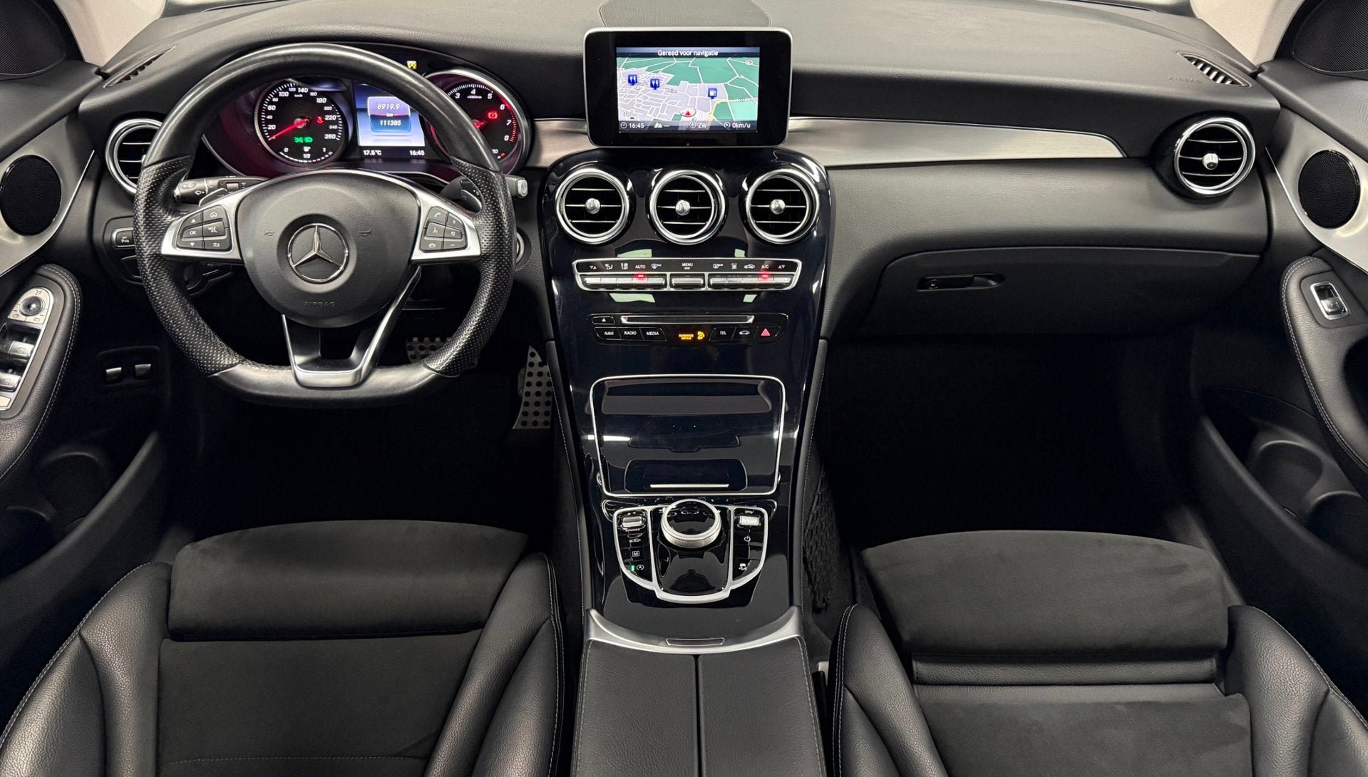 Mercedes-Benz GLC-klasse 250 4MATIC Prestige AMG*Panodak*Tre, Auto's, Automaat, 15 km/l, Gebruikt, 4 cilinders