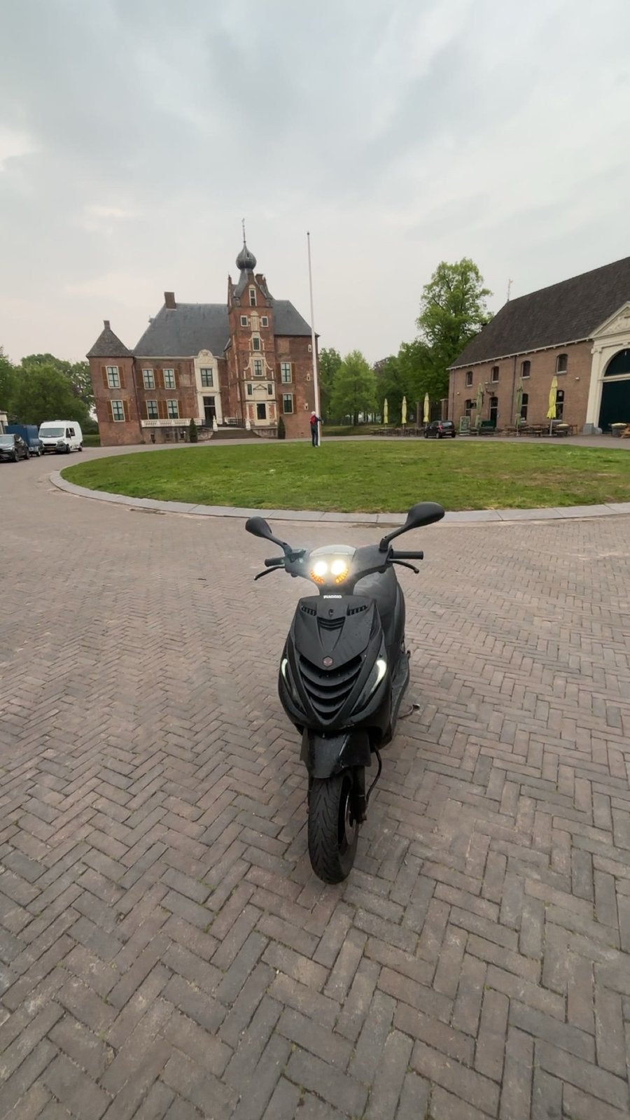 Piaggio zip 50 cc tekoop/teruil, Ophalen, Zo goed als nieuw, Benzine, Zip