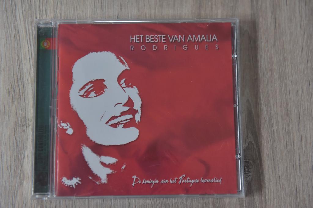 AMALIA RODRIGUES -- HET BESTE VAN AMALIA RODRIGUES, Verzenden, Zo goed als nieuw, Latijns-Amerikaans, Boxset
