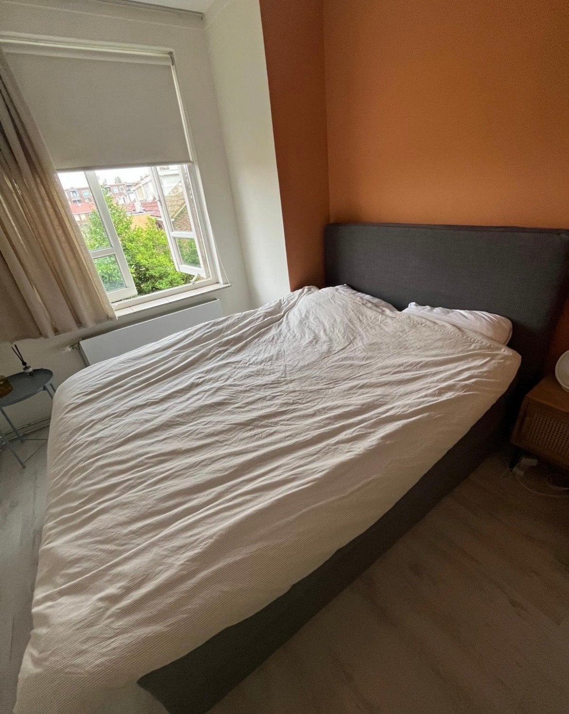 Tweepersoons boxspring met hoofdbord - Grijs, Ophalen, Gebruikt, Tweepersoons, 200 cm