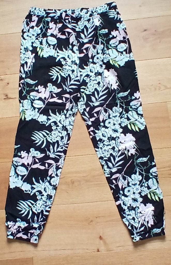 dunne broeken, Kleding | Dames, Maat 38/40 (M), Meerkleurig, Ophalen of Verzenden, Zo goed als nieuw