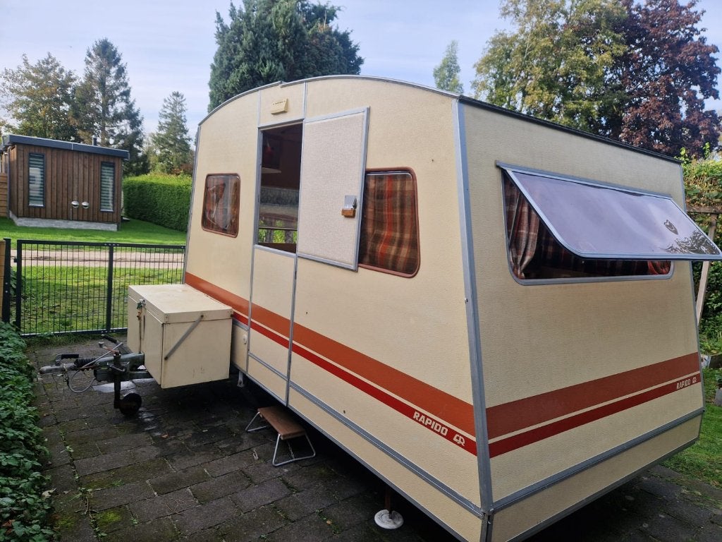 Retro Rapido Confort Matic klap caravan met luifel voortent, Caravans en Kamperen, Overige typen, Standaardzit, Gascomfoor, Tot en met 4