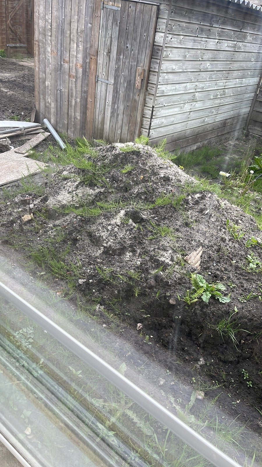 Gratis zwart zand 3+kuub, Ophalen, Tuinaarde