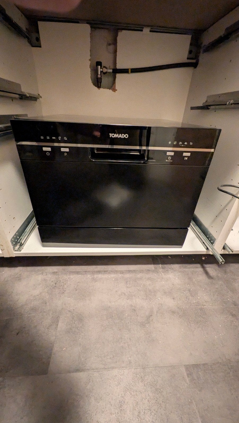 Tomado TDW5501B Mini Vaatwasser - Zwart, Witgoed en Apparatuur, Ophalen, Gebruikt, Minder dan 85 cm, Eco programma