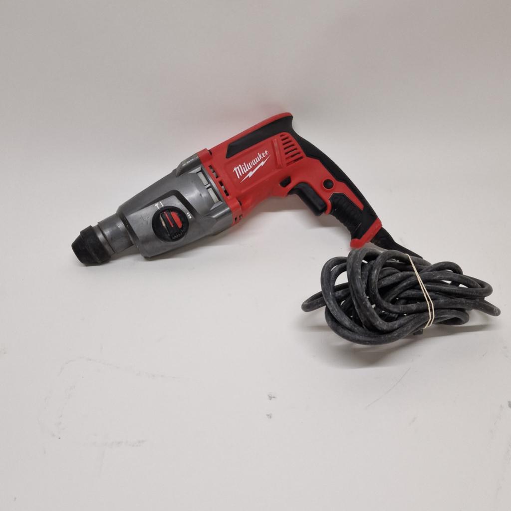 MILWAUKEE PFH 26 T SDS-Plus boorhamer 800W | Nette staat, Milwaukee, Zo goed als nieuw, Support@milwaukee.com, Milwaukee Electric Tool Corporation, 13135 W. 
Lisbon Road, Brookfield, WI 53005
USA