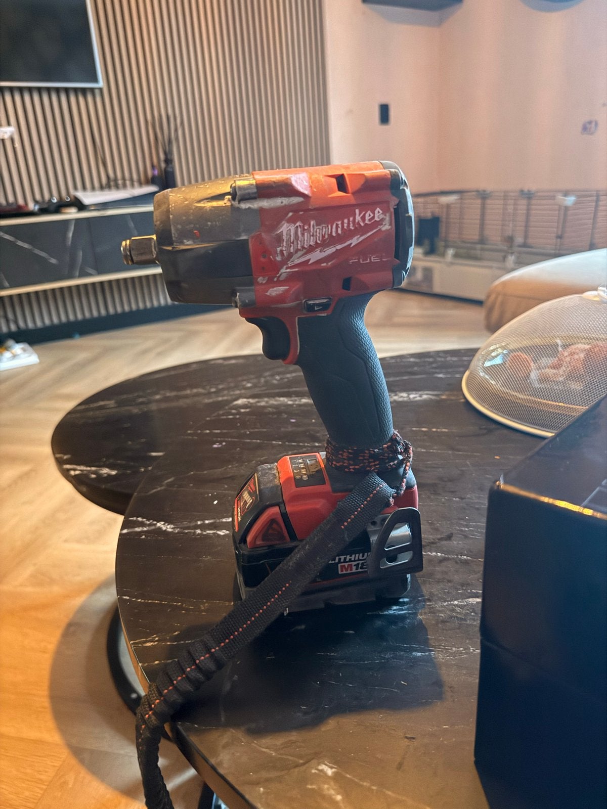 Milwaukee Slagmoersleutel 1/2" 745Nm, Ophalen of Verzenden, Gebruikt, Overige typen