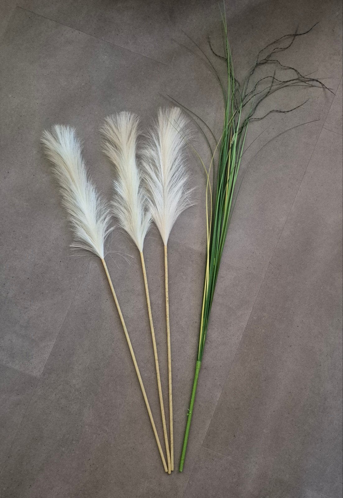 Decoratieve pluimen en gras - Nieuwstaat, Ophalen of Verzenden