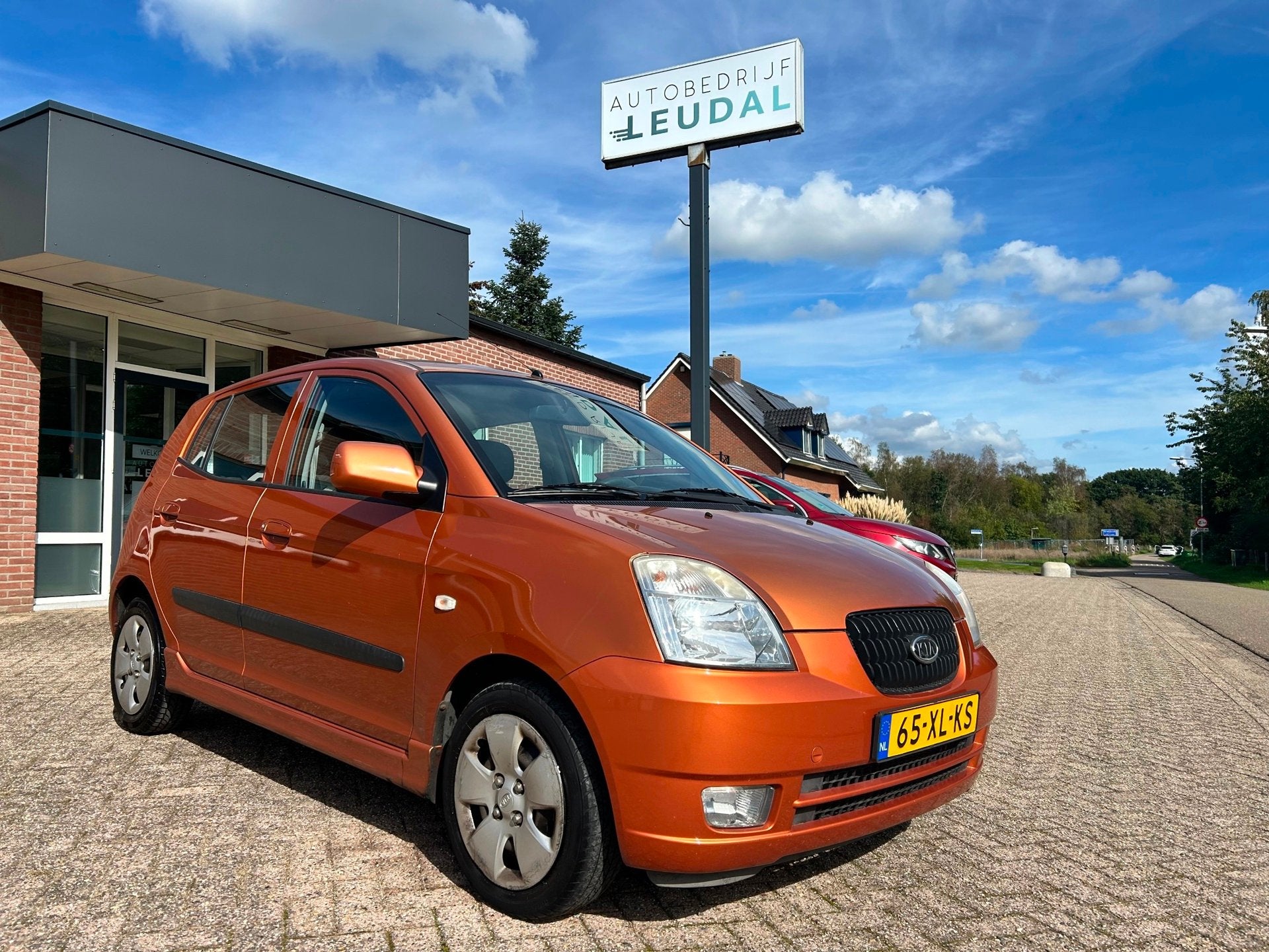 Foto 3 van Kia Picanto 1.0 Bling // Nieuwe APK // Airco