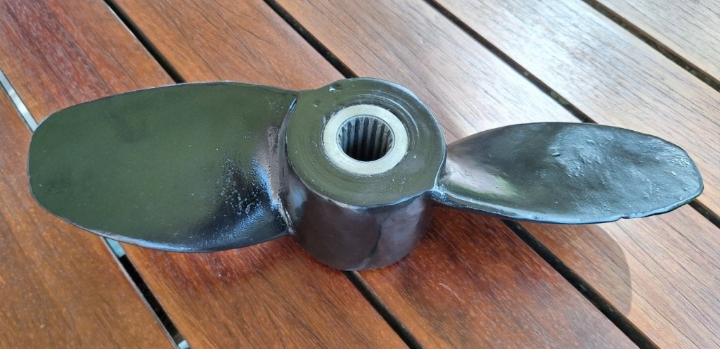 Aluminium schroef voor saildrive 11x15, Watersport en Boten, Bootonderdelen, Ophalen of Verzenden, Gebruikt, Motor en Techniek