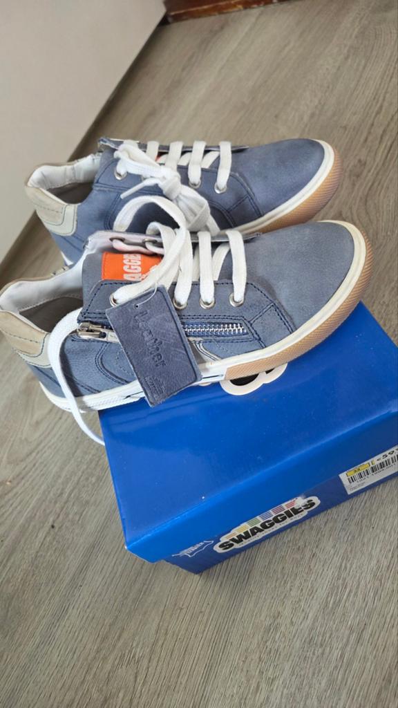 Nieuw kinderschoenen maat 33, Ophalen of Verzenden