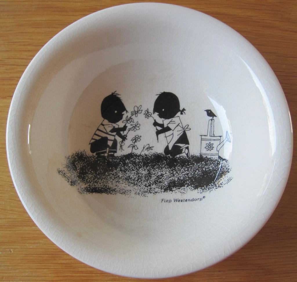 vintage Jip & Janneke kom - HEMA, Ophalen of Verzenden, Zo goed als nieuw, Kom(men), Overige stijlen
