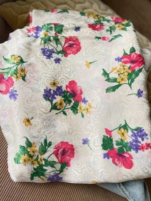 Stof bloemen met glans retro jaren 80 vintage, Hobby en Vrije tijd, Meerkleurig, 120 cm of meer, Ophalen of Verzenden, Katoen