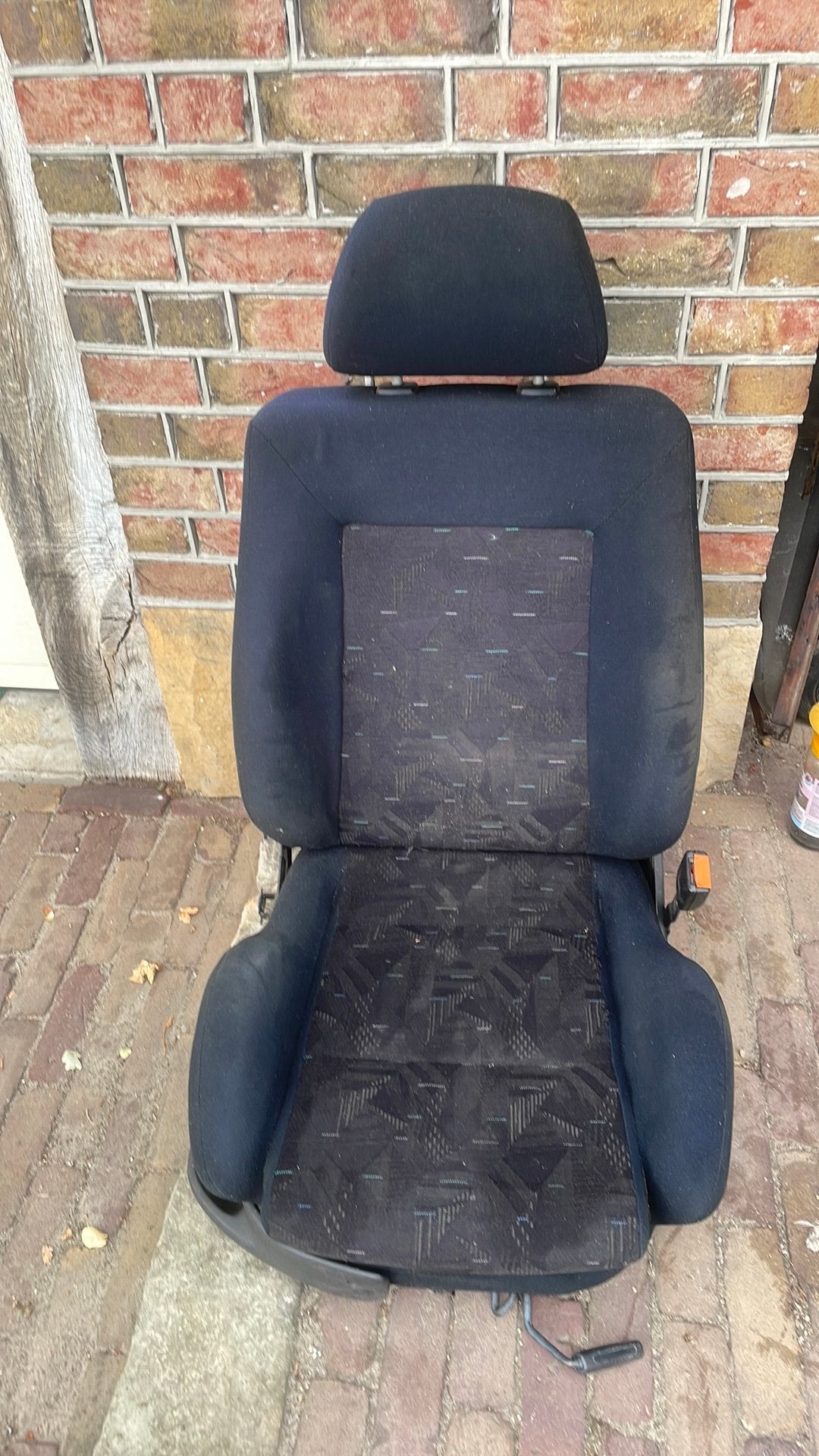 Golf III 3 GTI / VR6 rechter stoel. Zwart stof. 5 deurs, Auto-onderdelen, Ophalen, Gebruikt, Volkswagen